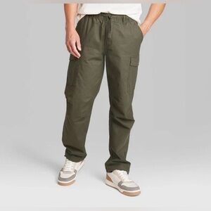Original Use Olive Jogger Pants
Size Large
New with Tags